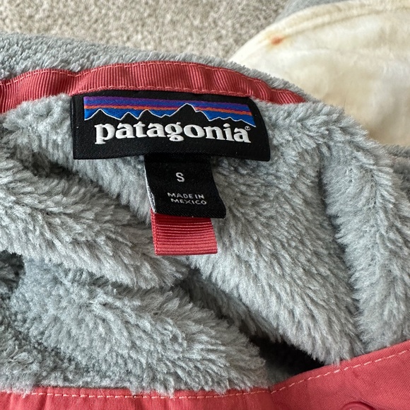 Patagonia Re-tool Snap T Fleece Pullover Fleece, Gray & Coral, Small, 25443 - Picture 4 of 10